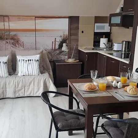 Nadmorski Apartament Rodzinny Zarnowska Exterior photo